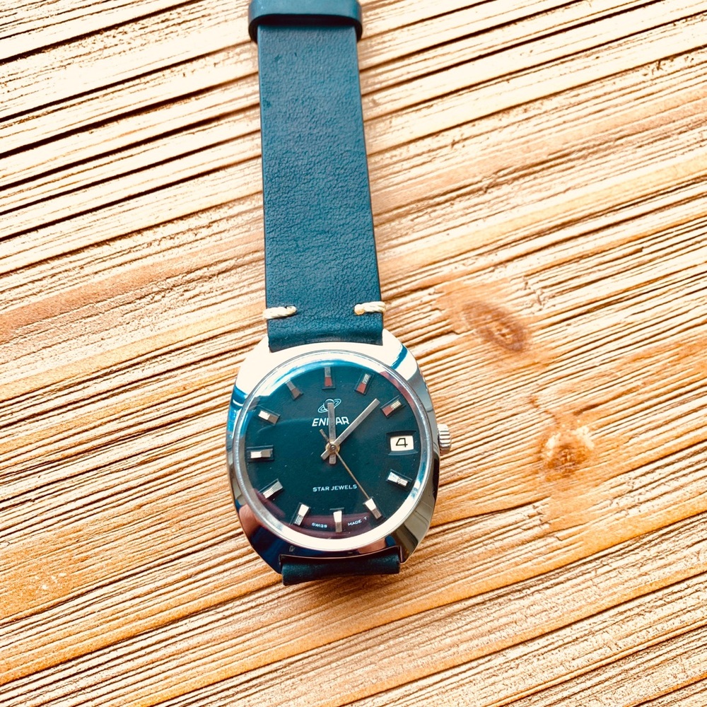 Vintage Enicar Date Hand Wind Men’s WristWatch